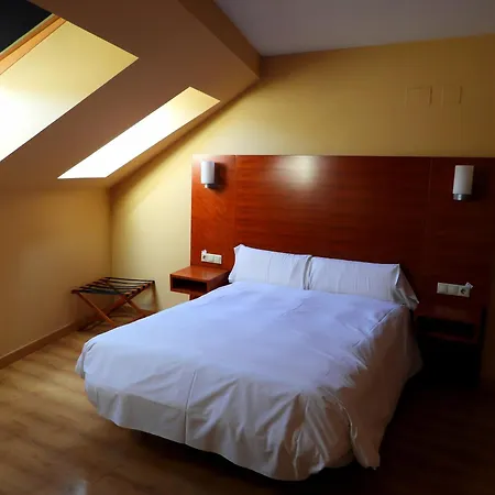 Ruta De La Plata De Asturias Hotel
