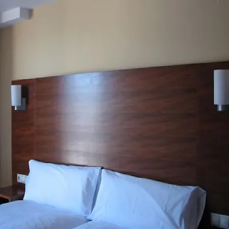 Ruta De La Plata De Asturias Ξενοδοχείο 3*