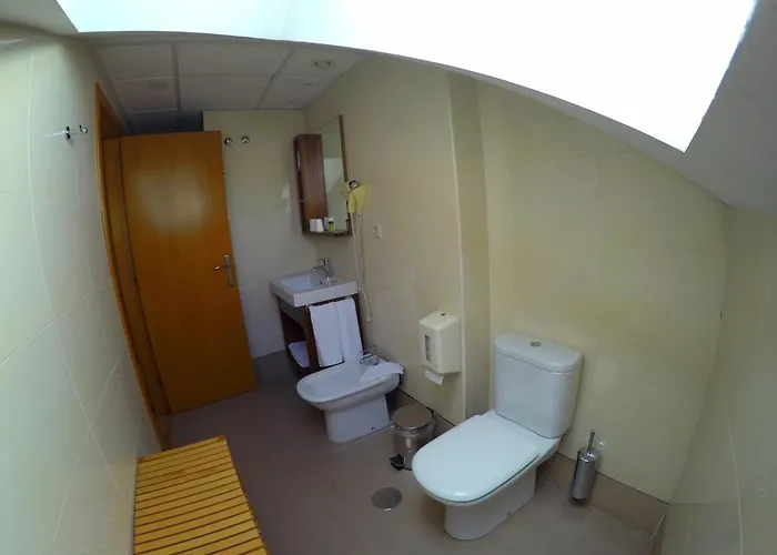 Ruta De La Plata De Asturias Hotel 3*