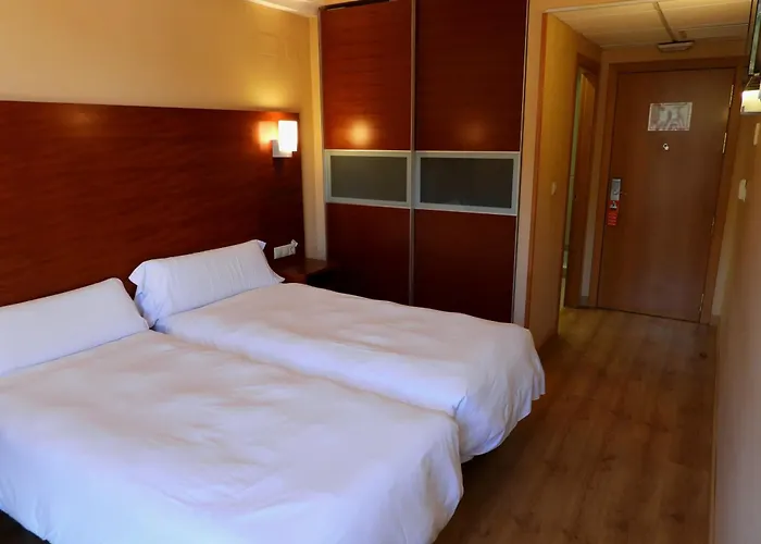 Ruta De La Plata De Asturias 3* Pola de Lena