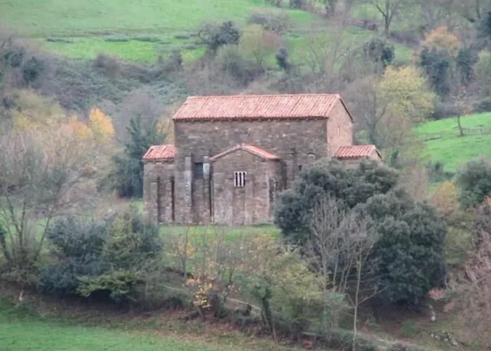 Hotel Ruta De La Plata De Asturias 3*