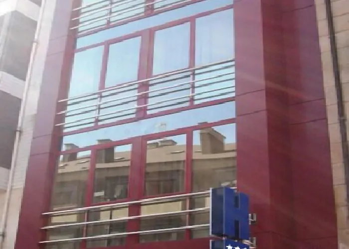 Ruta De La Plata De Asturias Hotel 3*