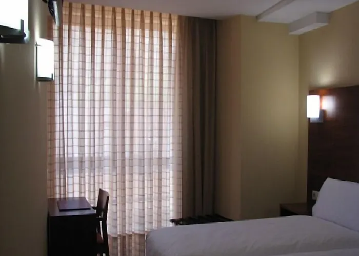 Hotel Ruta De La Plata De Asturias 3*